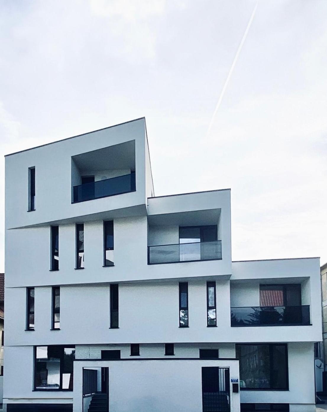 Апартаменты Casa Vys Питешти Экстерьер фото
